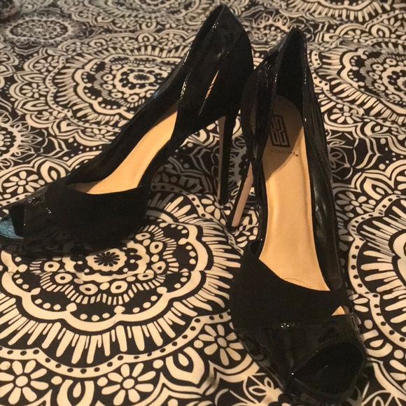 NEVET WORN Black leather and suede pumps size 9.5 - Picture 1 of 2
